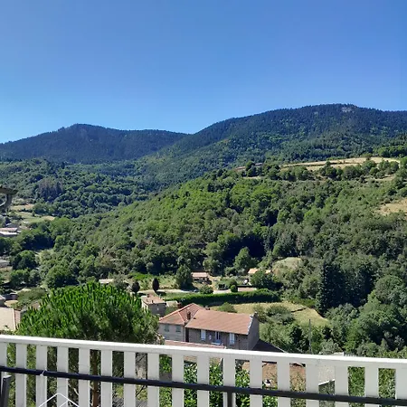 Noctua Chez Que Canta Saint-Julien-Vocance